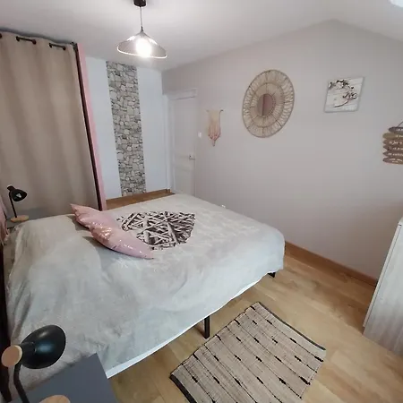 Ferienhaus Les 4 Fils Aymon Bogny-sur-Meuse
